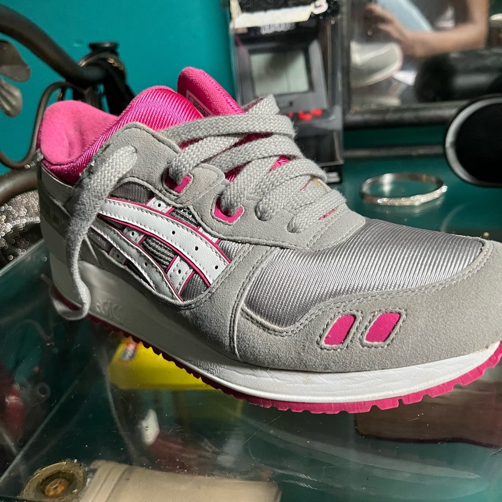 Asics sneakers pink white & gray